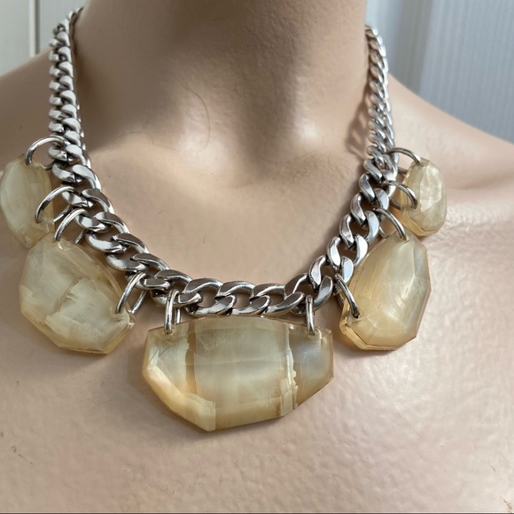 Chunky Silver and Cream Necklace - Picture 8 of 8